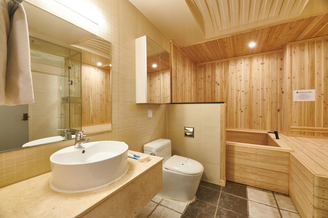 Aura Hotel Ansan Buitenkant foto