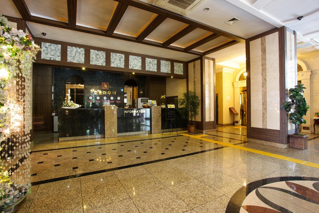 Aura Hotel Ansan Buitenkant foto